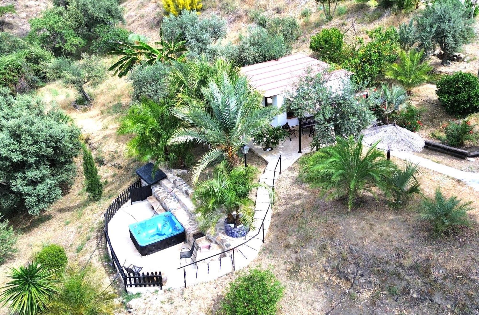 Private Detached Chalet With Own Jacuzzi Mi Dushi Tolox Ngoại thất bức ảnh